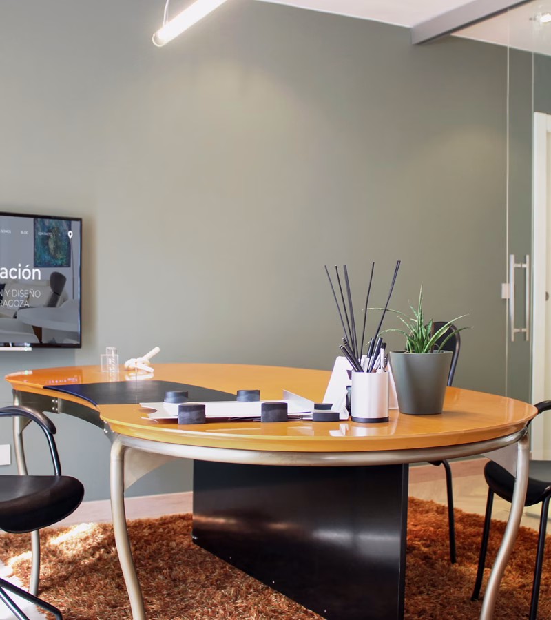 13_Oficina_Adra_decoracion