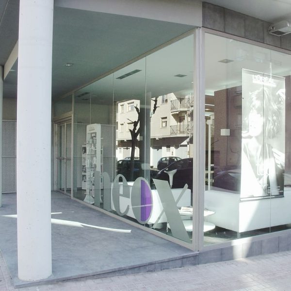 NEOX PELUQUERIA BELLEZA ALCANIZ Adra decoracion Felix Bernal Juan 1